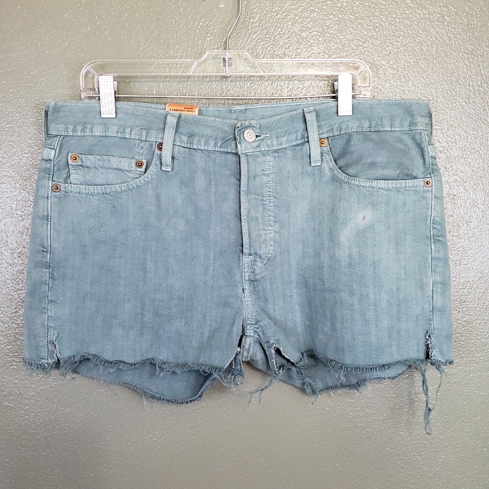 Levi's button fly 501 cutoff shorts new with tag L